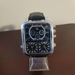 New Men's Silver V6 triple time zone fashion watch